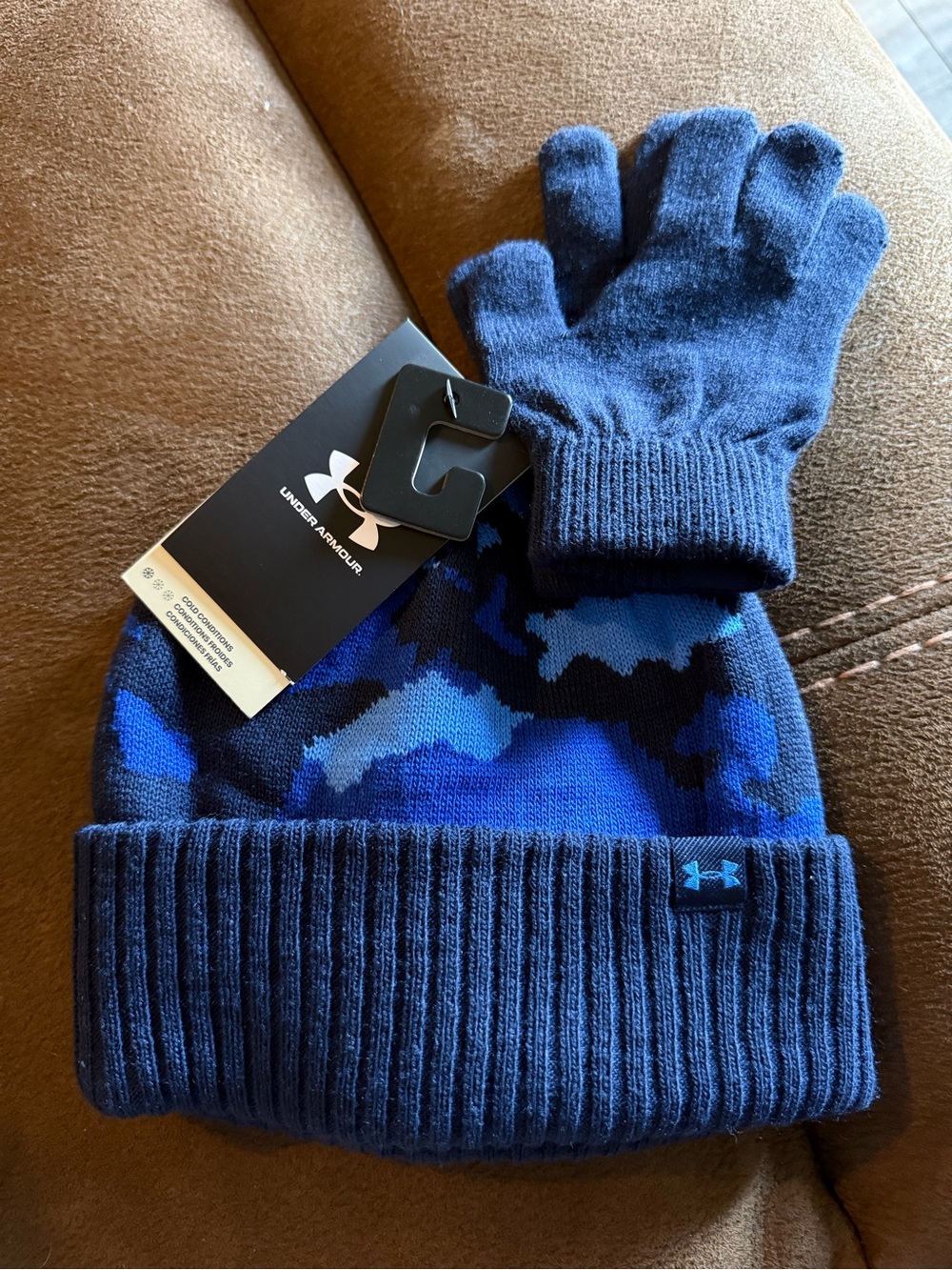 Under Armour Kids Navy and Royal Blue Camo Beanie with Gloves Set